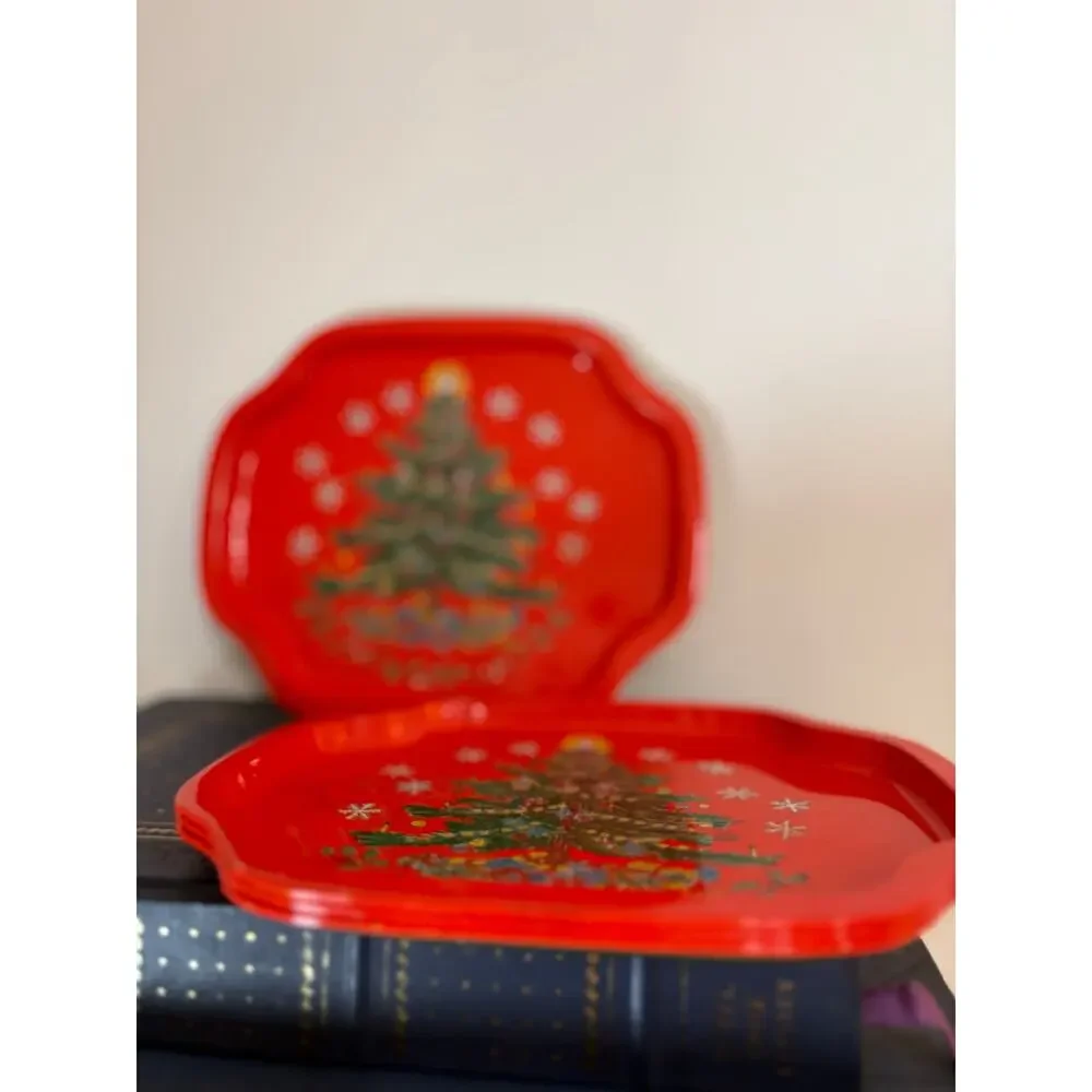 Vintage Metal Snack tray Red Background Christmas Tree Design 1980'S Set Of 4